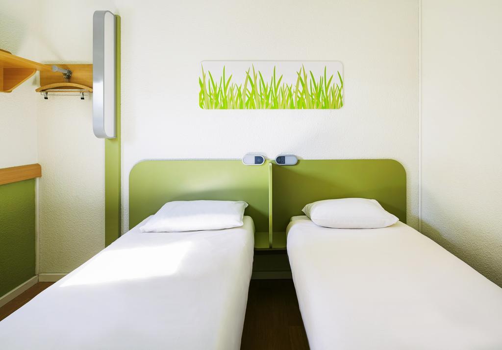 ibis budget Romorantin Bagian luar foto
