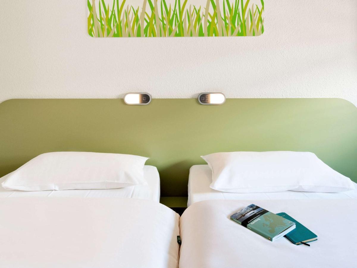 ibis budget Romorantin Bagian luar foto